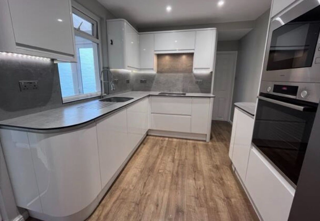 ROOM 2 95 Cheddon Road, Taunton view 4