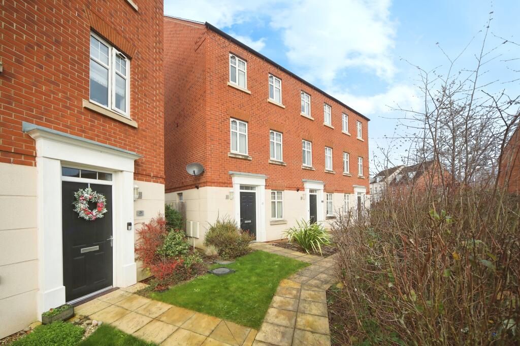 Norton Fitzwarren, Taunton, Somerset, TA2